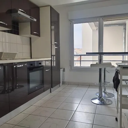 Apartment Confortable A Proximite Du Centre *