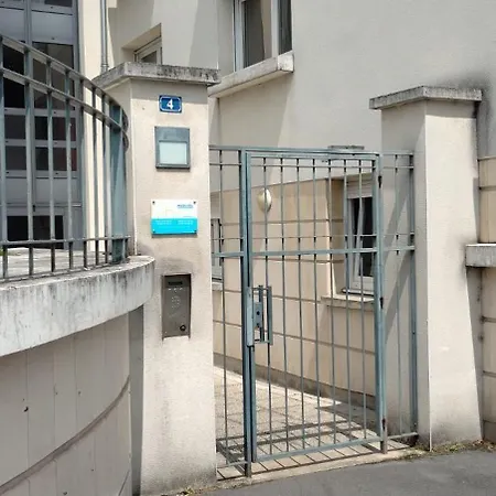 Confortable A Proximite Du Centre Apartment Reims
