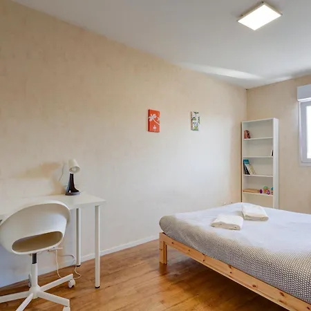 Le Cocon Champenois-parking, Centre & Tram Lägenhet *