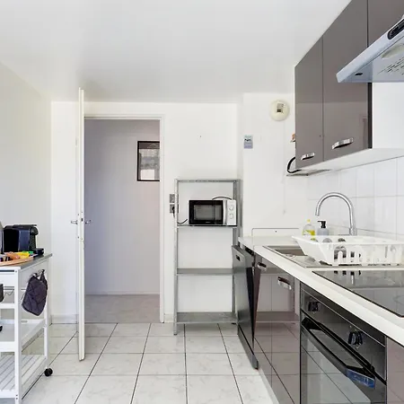 Le Cocon Champenois-parking, Centre & Tram Lägenhet *