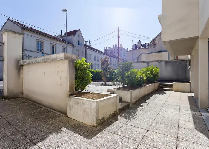 Le Cocon Champenois-parking, Centre & Tram Reims