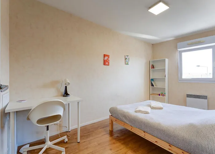 Le Cocon Champenois-parking, Centre & Tram Apartment *